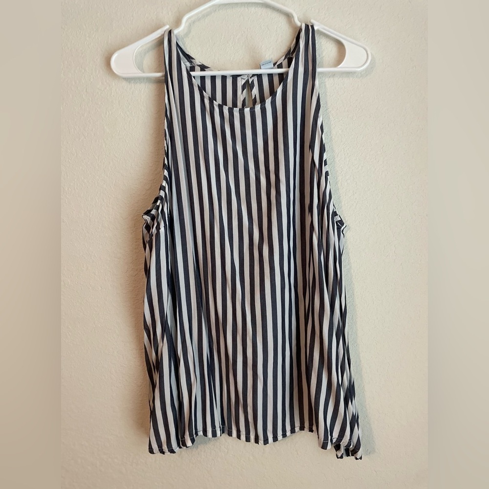 Old Navy Black and White Striped Tank Top 100% Rayon size XL